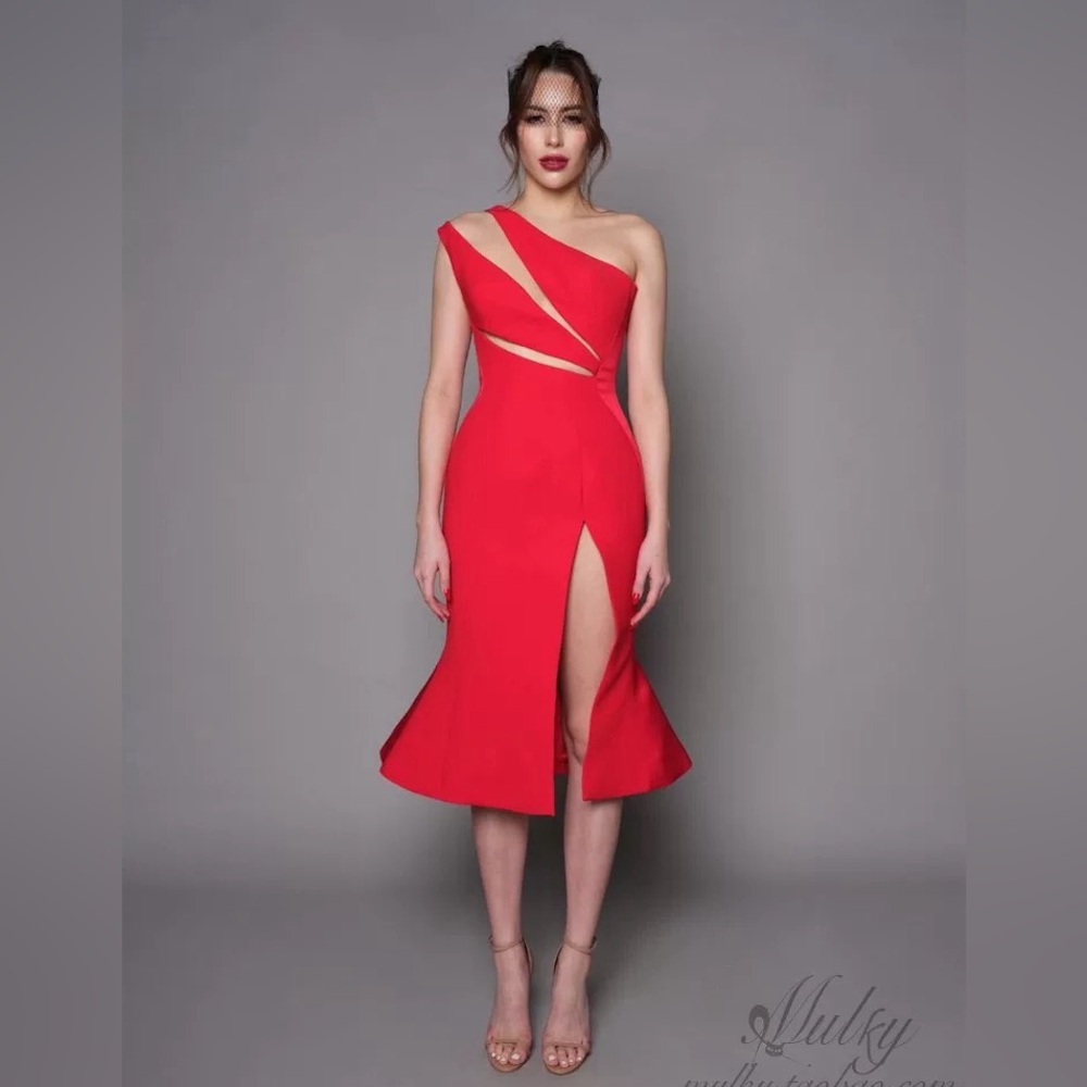 🛑Poem Bangkok Chic One-Shoulder Red Dress